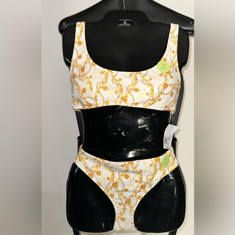 Forever 21 two piece bathing suit
